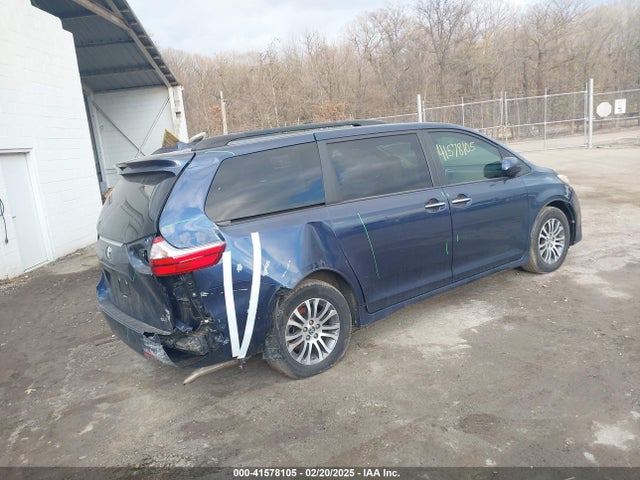 Toyota Sienna Xle Premium 2020 5TDYZ3DC1LS049188 Image 4