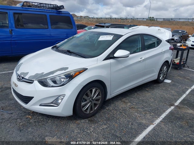 Hyundai ELANTRA SE 2015 5NPDH4AE6FH571743 Image 2