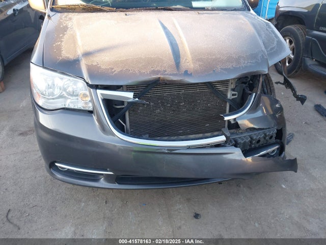 2C4RC1BG2GR301691 Chrysler Town & Country Touring