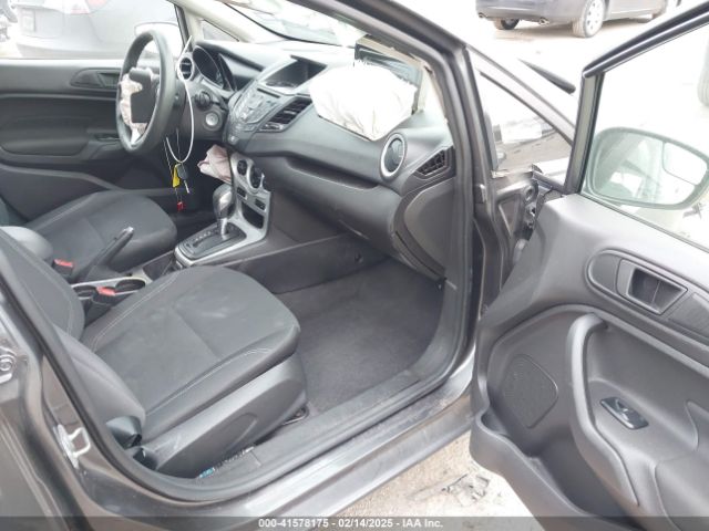 3FADP4EJ5HM153557 Ford FIESTA SE
