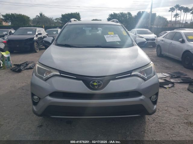 JTMWFREV3JJ185898 Toyota Rav4 Adventure/xle