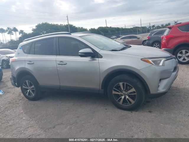 JTMWFREV3JJ185898 Toyota Rav4 Adventure/xle
