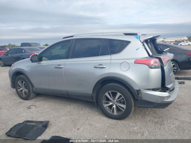 JTMWFREV3JJ185898 Toyota Rav4 Adventure/xle