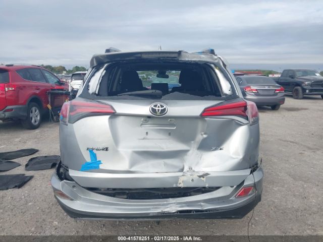 JTMWFREV3JJ185898 Toyota Rav4 Adventure/xle