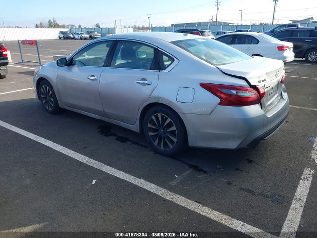 1N4AL3AP9JC268172 Nissan Altima 2.5 Sl