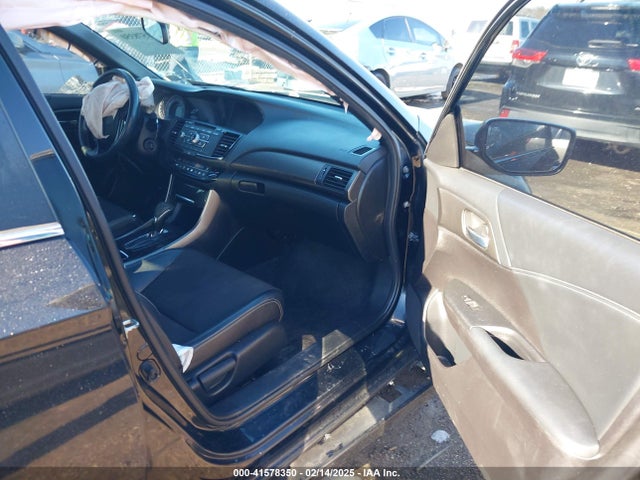 1HGCR2F54GA025555 Honda Accord Sport