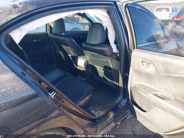 1HGCR2F54GA025555 Honda Accord Sport