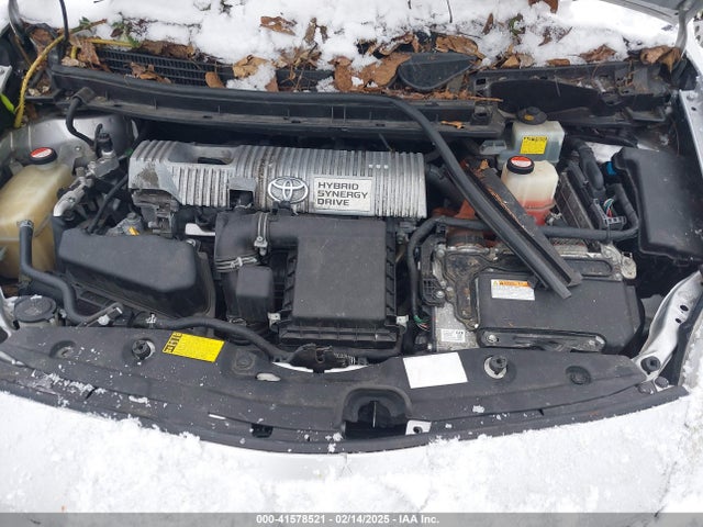 Toyota Prius Two 2015 JTDKN3DU3F0432972 Image 10