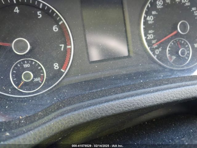 1VWAT7A34FC044696 Volkswagen Passat 1.8t S
