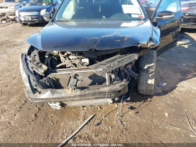 1VWAT7A34FC044696 Volkswagen Passat 1.8t S