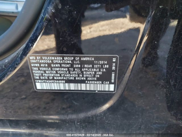 1VWAT7A34FC044696 Volkswagen Passat 1.8t S