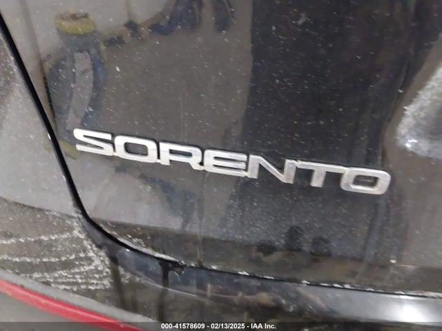 5XYPG4A32JG383316 KIA Sorento 2.4l Lx