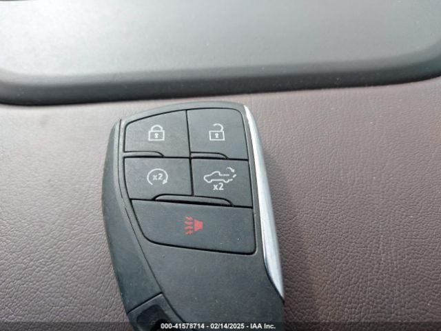 1GTUUGEL1PZ116217 GMC Sierra 1500 4wd  Short Box Denali