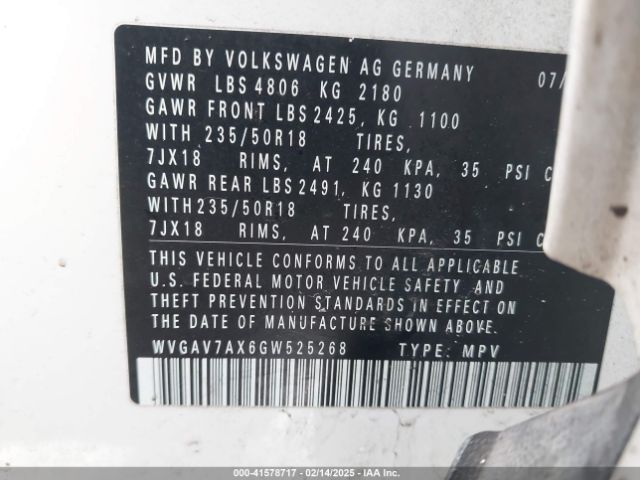 WVGAV7AX6GW525268 Volkswagen TIGUAN SE