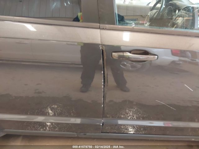 3C4PDCAB9JT428917 Dodge JOURNEY SE