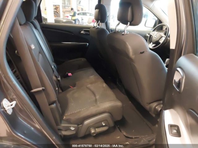 3C4PDCAB9JT428917 Dodge JOURNEY SE