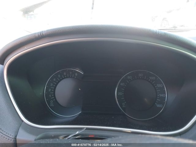 2LMTJ6LR7GBL90370 Lincoln Mkx Reserve