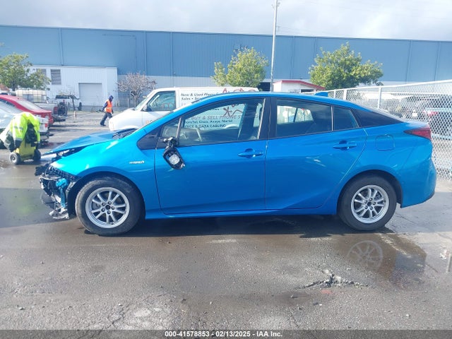 JTDKARFU1L3111938 Toyota Prius Le