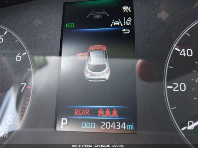 JTND4MBE9R3232013 Toyota COROLLA SE