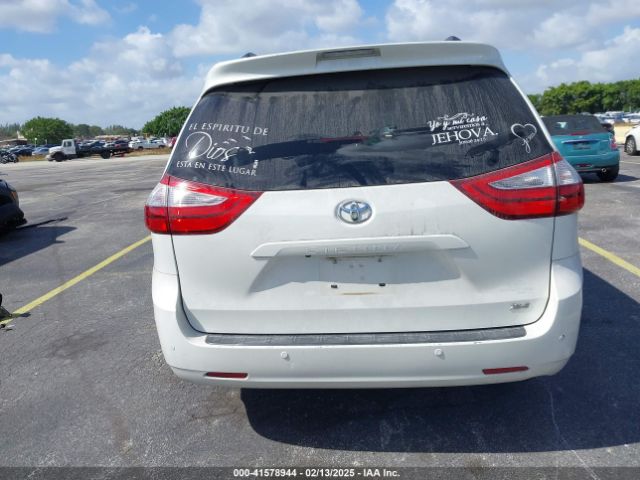 5TDYZ3DC3HS899086 Toyota Sienna Xle/limited
