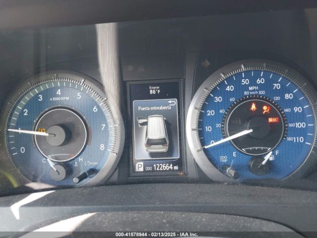 5TDYZ3DC3HS899086 Toyota Sienna Xle/limited