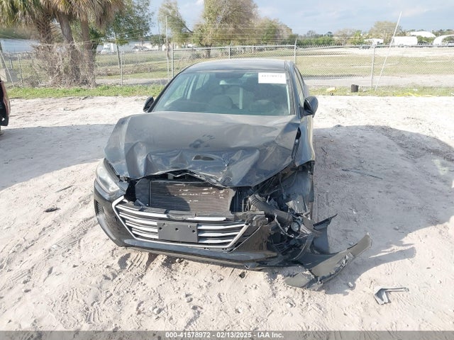KMHD74LF9JU546872 Hyundai ELANTRA SE