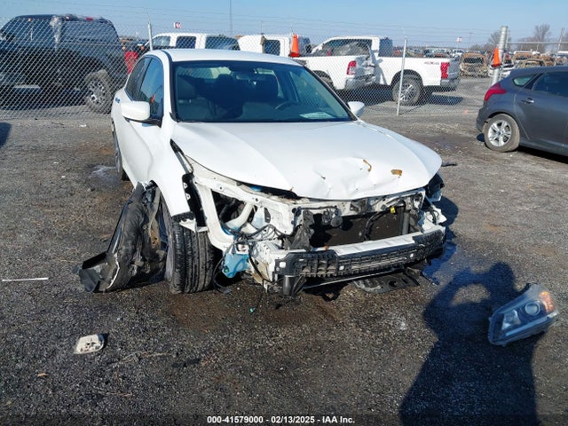 1HGCR2F53EA155906 Honda Accord Sport