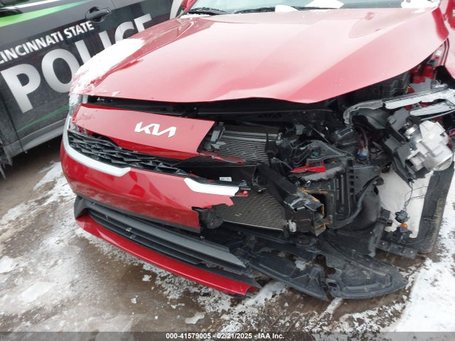 KIA Forte Lxs 2023 3KPF24AD7PE666433 Image 13