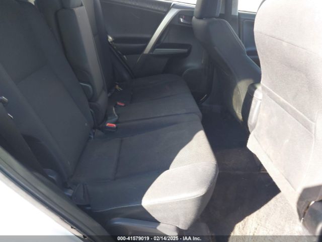 JTMWFREV7JJ743297 Toyota Rav4 Adventure/xle
