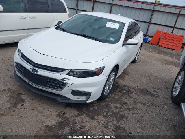 1G1ZD5ST1JF270040 Chevrolet MALIBU LT