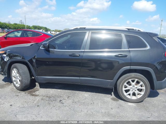1C4PJLCB4FW683904 Jeep Cherokee Latitude