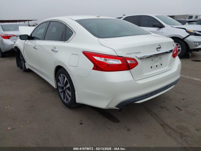 1N4AL3AP5HC182058 Nissan Altima 2.5 Sv