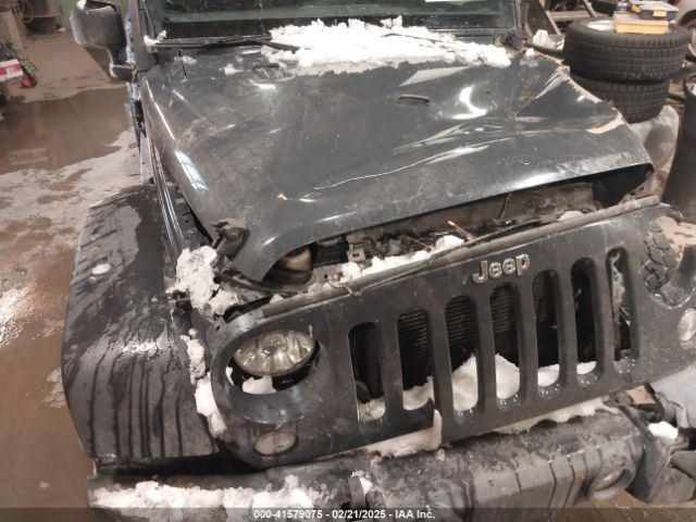 1C4BJWDG5JL887756 Jeep Wrangler Jk Unlimited Sport S 4x4