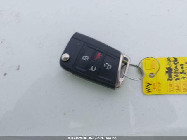 2020 VOLKSWAGEN TIGUAN 3VV3B7AX4LM036952 Photo 10
