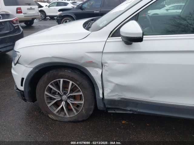 2020 VOLKSWAGEN TIGUAN 3VV3B7AX4LM036952 Photo 5
