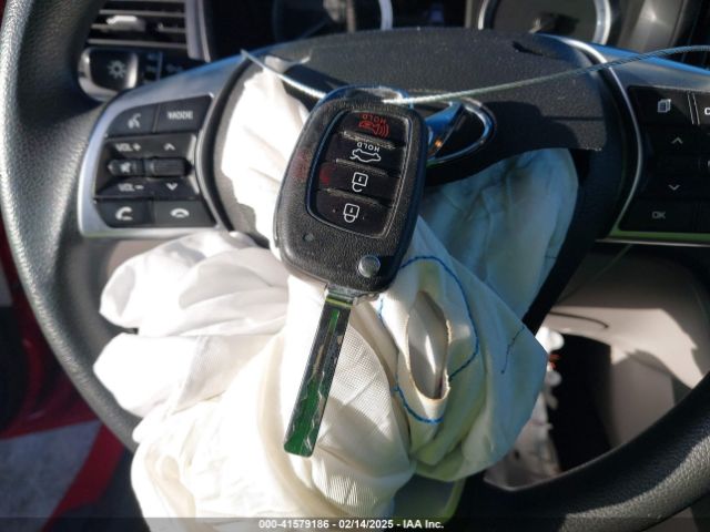 5NPE24AF8KH790289 Hyundai SONATA SE