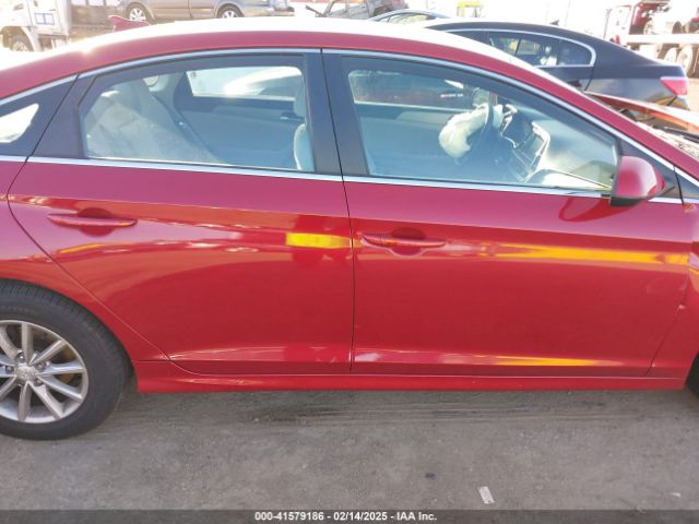 5NPE24AF8KH790289 Hyundai SONATA SE