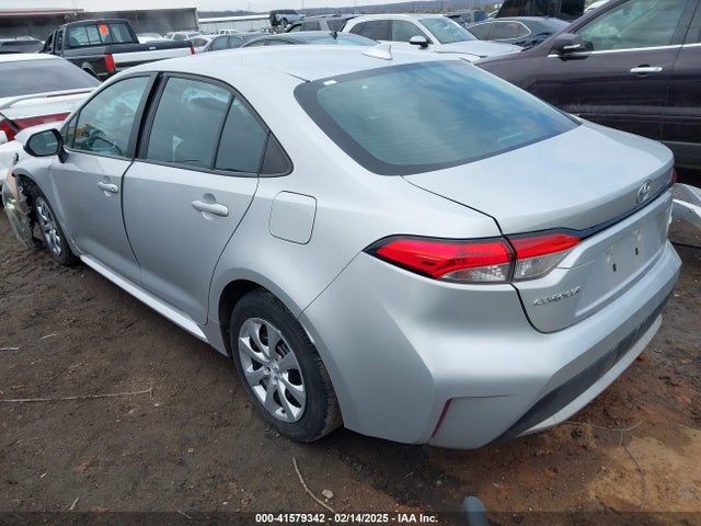 Toyota COROLLA LE 2021 5YFEPMAE0MP238123 Image 3