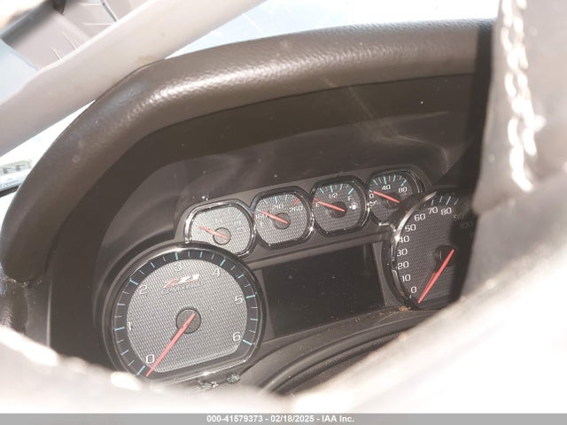 1GNSKBKC7JR347044 Chevrolet Tahoe Lt