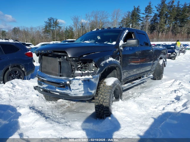 RAM 2500 2018 3C6UR5CL3JG380790 Image 2