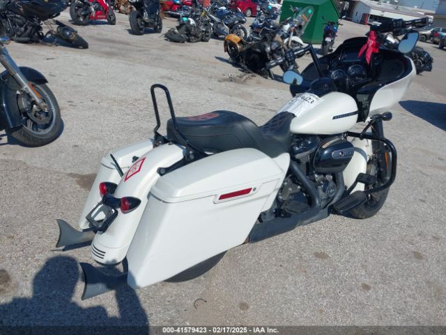 2018 HARLEY-DAVIDSON FLTRXS 1HD1KTC1XJB679252 Photo 3