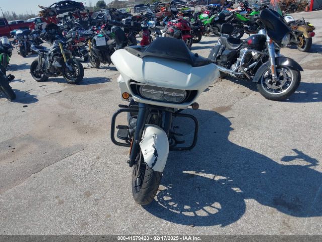 2018 HARLEY-DAVIDSON FLTRXS 1HD1KTC1XJB679252 Photo 4