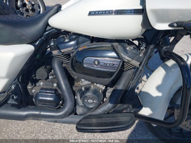 2018 HARLEY-DAVIDSON FLTRXS 1HD1KTC1XJB679252 Photo 7