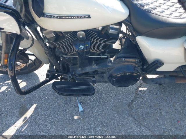 2018 HARLEY-DAVIDSON FLTRXS 1HD1KTC1XJB679252 Photo 8