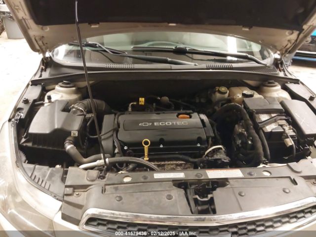 1G1PA5SG8E7201848 Chevrolet Cruze Ls Auto