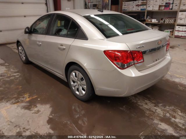 1G1PA5SG8E7201848 Chevrolet Cruze Ls Auto