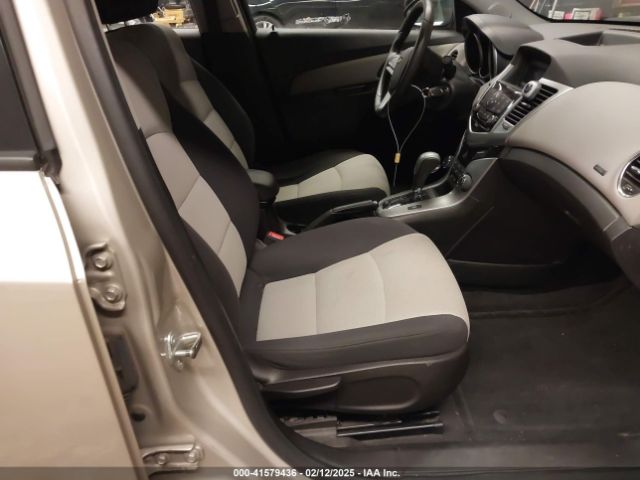 1G1PA5SG8E7201848 Chevrolet Cruze Ls Auto