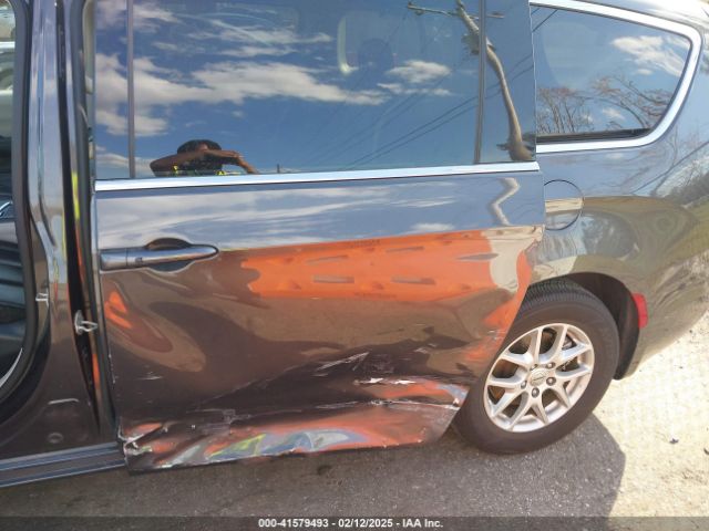2023 CHRYSLER PACIFICA 2C4RC1BG1PR600637 Photo 5