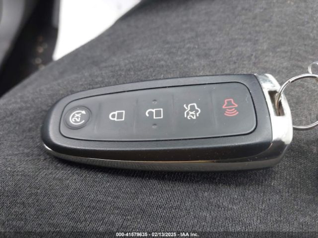 2019 FORD ESCAPE 1FMCU9J91KUA49640 Photo 10