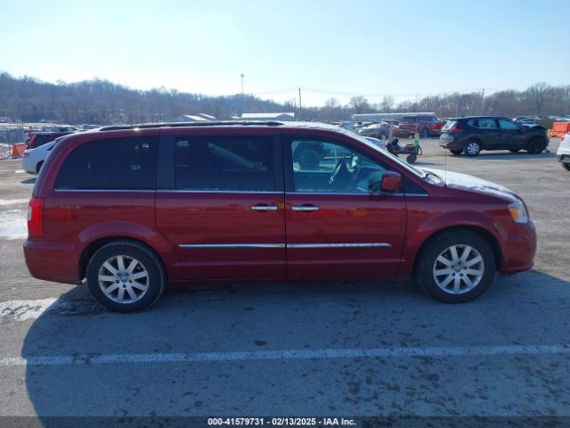 2C4RC1BG1GR269946 Chrysler Town & Country Touring